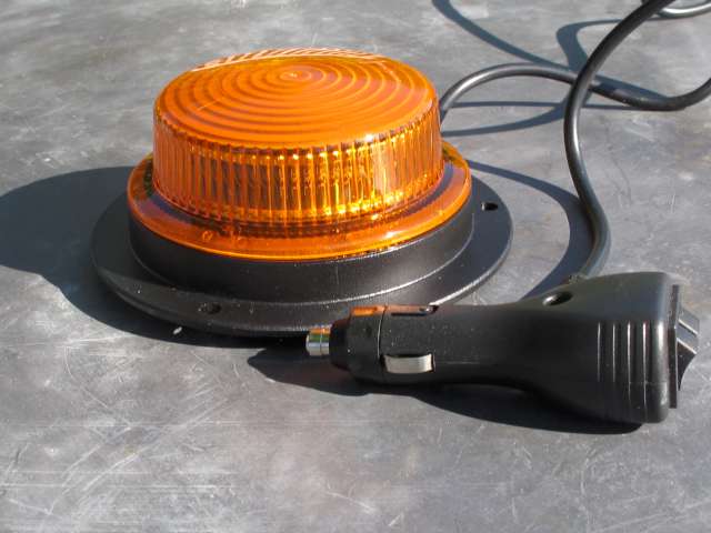 Vorteilspack 2x CRAWER LED Rundumleuchte 24W flach Blitzen